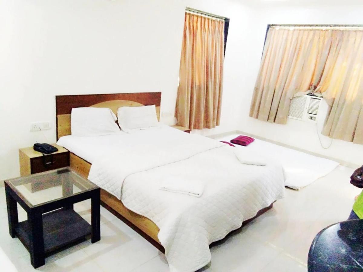 Hotel Complimentary Water Park Igatpuri Exterior foto